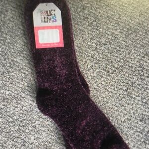 Muk Luks Plush Purple Womens Socks